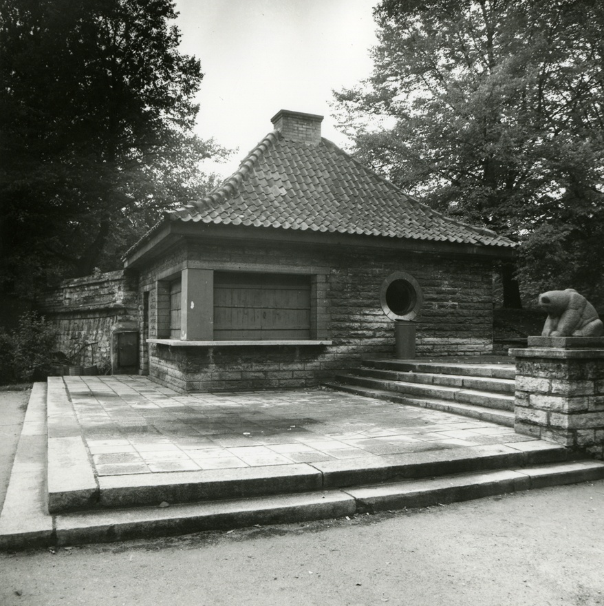 Hirvepargi kiosk Tallinnas, vaade. Arhitekt Herbert Johanson