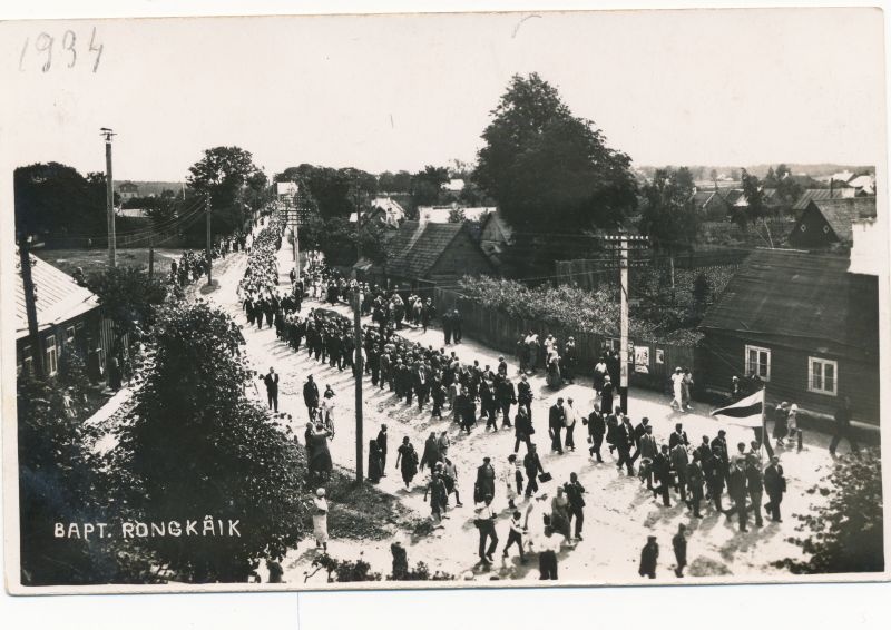 Foto. Baptistide rongkäik Haapsalus 1. juulil 1934.a.