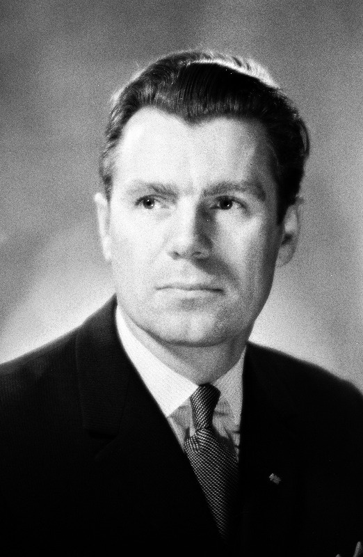 Saul, Bruno - Eesti NSV Ülemnõukogu kaheksanda koosseisu saadik, Eesti NSV sideminister.