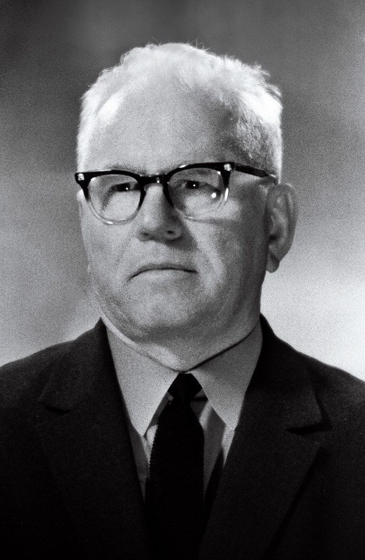 Goldberg, August - Eesti NSV Ülemnõukogu kaheksanda koosseisu saadik, Eesti NSV tervishoiuminister.
