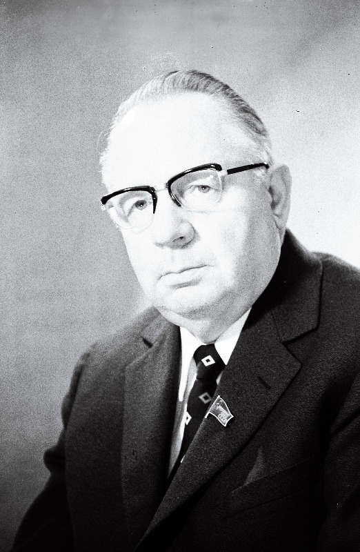 Käbin, Johannes - EKP Keskkomitee esimene sekretär, NSV Liidu Ülemnõukogu Rahvuste Nõukogu saadikukandidaat Tallinna Lenini valimisringkonnas nr. 449.