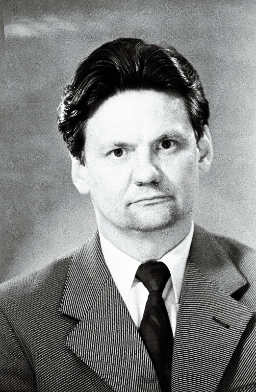 Penu, Raimund - Eesti NSV Ülemnõukogu saadikukandidaat.