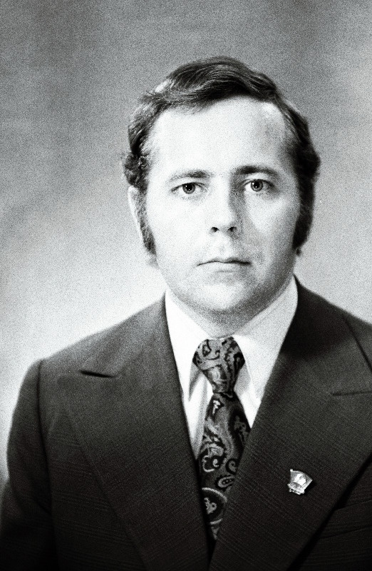 Allik, Tõnu - Eesti NSV Ülemnõukogu saadikukandidaat.