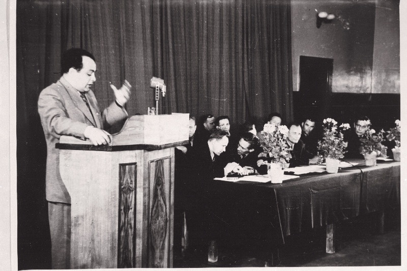 Vaade Eesti NSV kirjanike III kongressi presiidiumile.