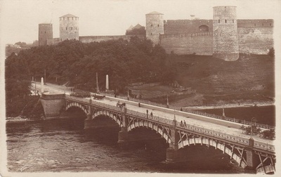 Ivangorodi kindlus ja puusild  duplicate photo