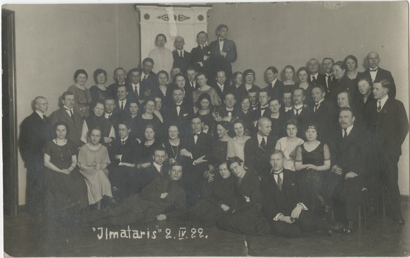 Seltskonna grupifoto Ilmataris