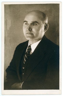 Johannes Vares  duplicate photo