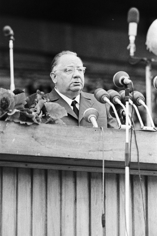 EKP Keskkomitee esimene sekretär Johannes Gunnar Loss Ajapaik