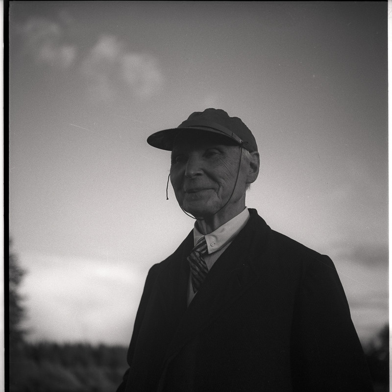 Portree: A. Mor...fieldt