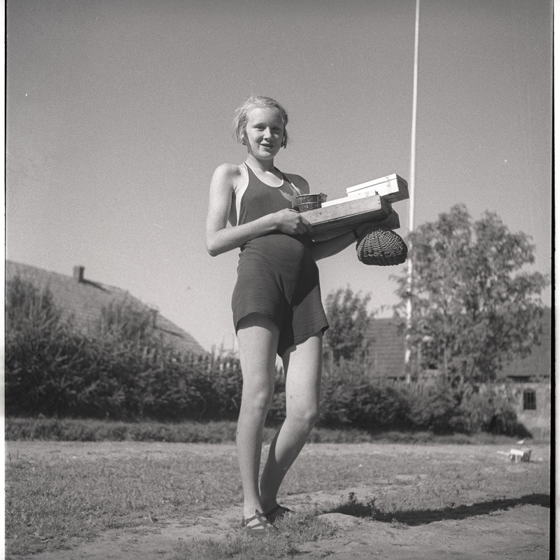 Portree: Ingrid Millistfer karpide ja korviga