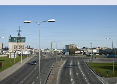 Lasnamäe - Sikupilli, Tartu ja Peterburi maantee ring, vaade raudteesillalt. rephoto