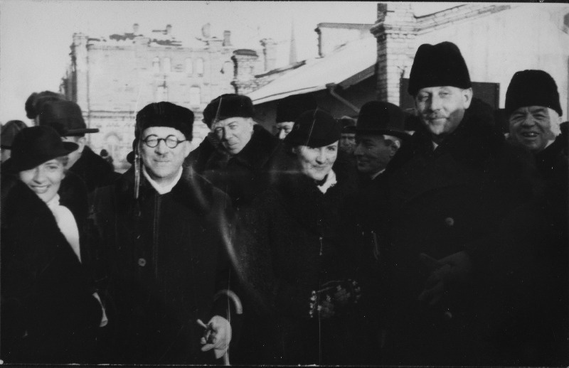 Eesti Vabariigi välisministri J. Seljamaa ärasaatmine Viini operatsioonile Tallinna jaamast.