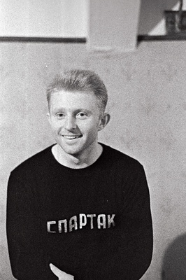 NSV Liidu tšempion lauatennises. Vilniuse üliõpilane A. Saunoris.  duplicate photo