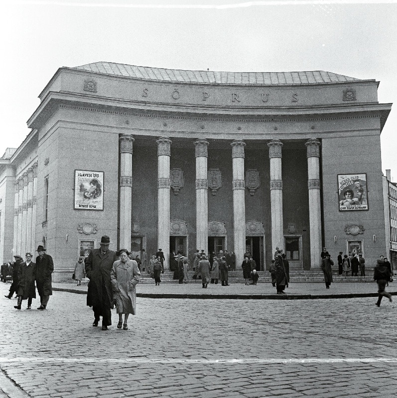 Uue kino Sõprus hoone Tallinnas.