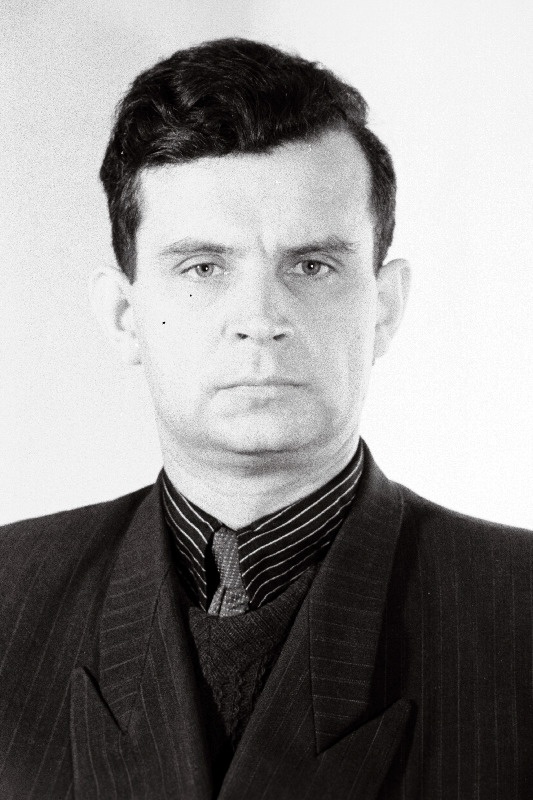 Eesti NSV Ülemnõukogu saadikukandidaat Kubjas, Eduard Augusti poeg.