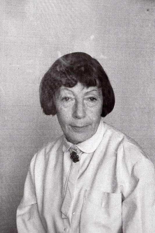 Ekston, Anna, Eesti NSV teeneline kunstiegelane - ballettmeister ja pedagoog.