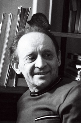 Eesti NSV rahvakunstnik, V. Kingissepa nimelise TRA Draamateatri näitleja Jüri Järvet.  similar photo