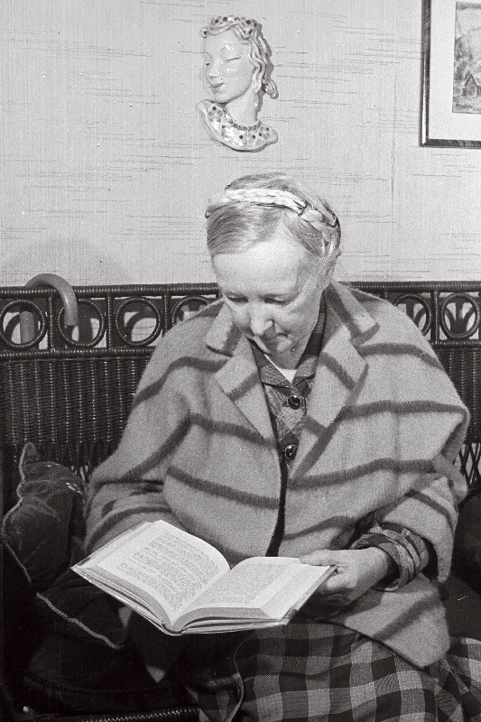 Näitleja Erna Villmer.