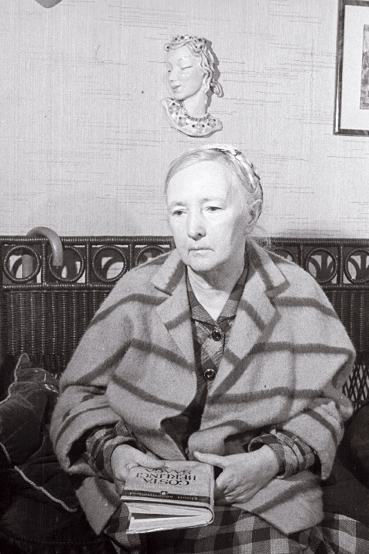 Näitleja Erna Villmer.