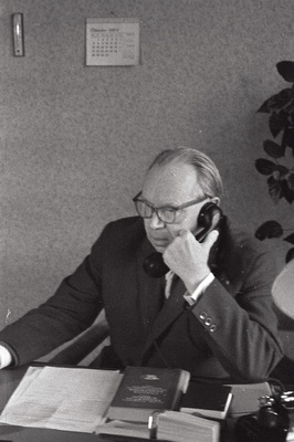 Kirjanik ja keeleteadlane Eduard Päll.  similar photo
