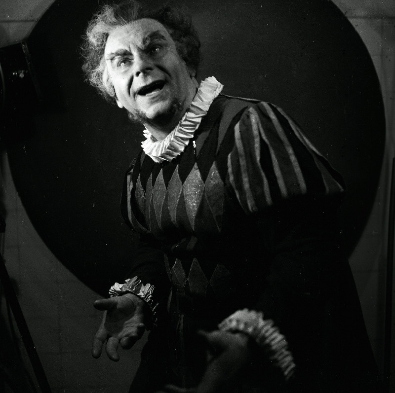 RAT “Estonia” ooperisolist Tiit Kuusik nimiosalisena G. Verdi ooperis “Rigoletto”.