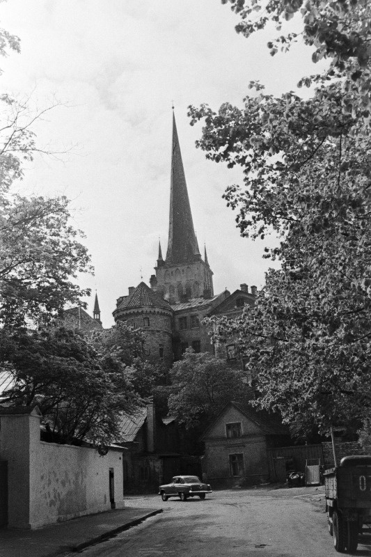 Tallinna vaade, taamal Oleviste kirik.
