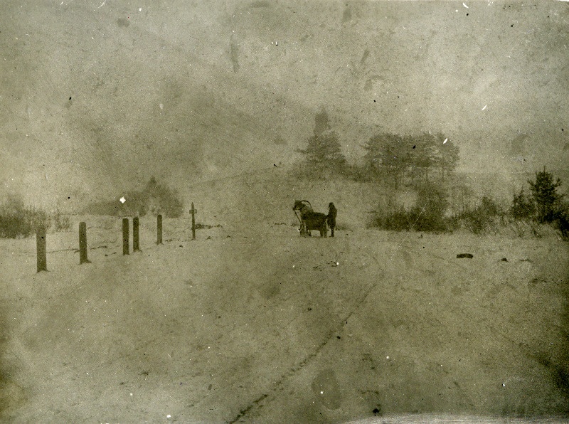 Mäekühm küla juures.