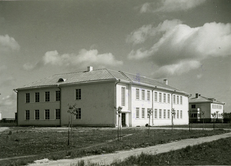 Põltsamaa 6-kl  algkool.