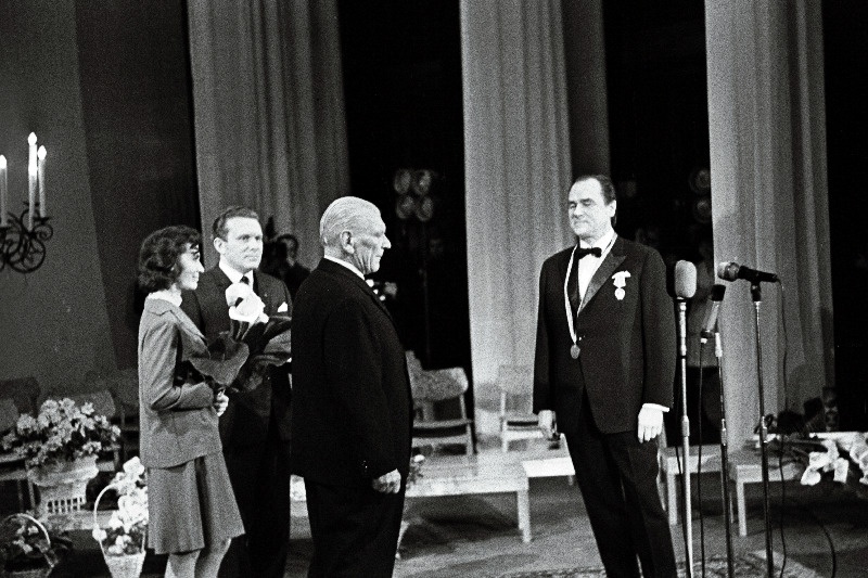 Georg Otsa 50. sünnipäeva tähistamine teatris Estonia.