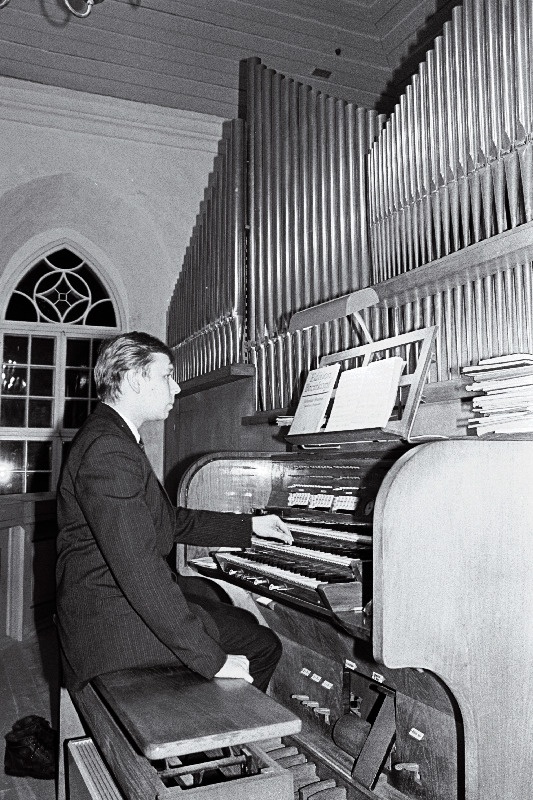 Aavo Tetsmann orelil.