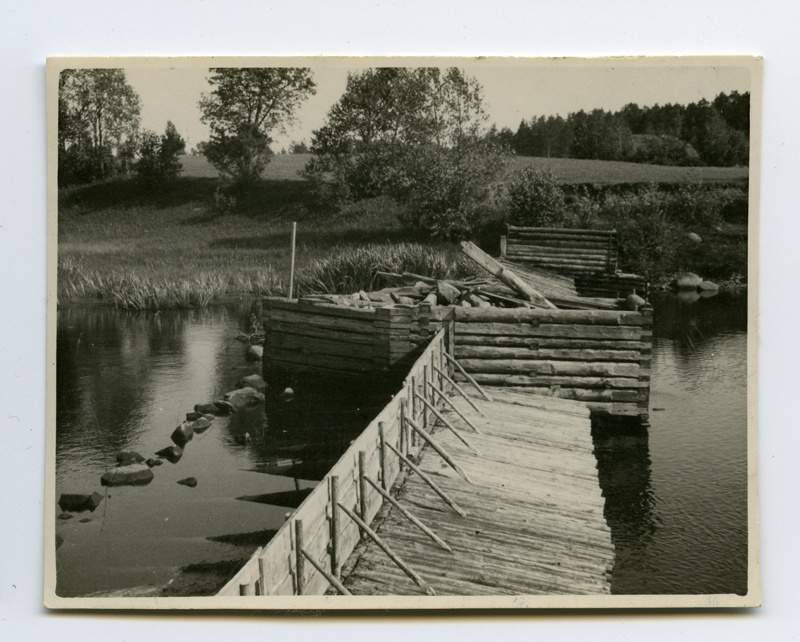 Vihtra pais Pärnu jõel Vändras