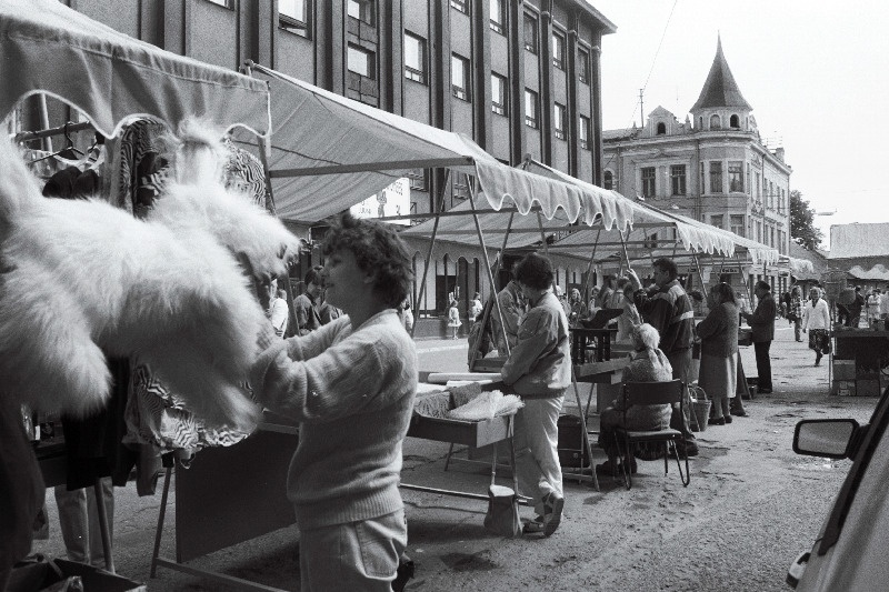 Hansapäevade avamine keskväljakul.
