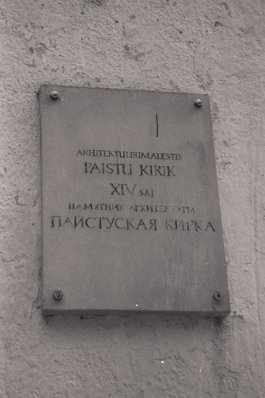 Paistu päev (II) kultuurimajas, välisvaated kirikust, kultuurimajast, kauplus.