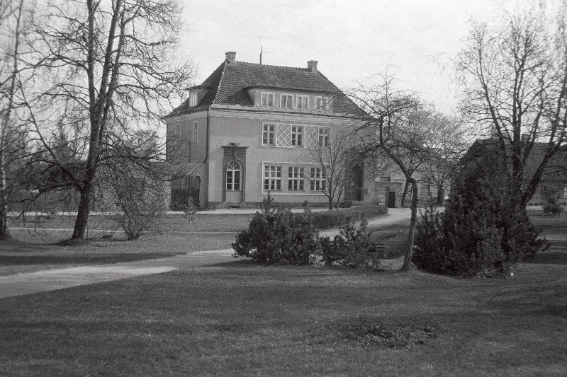 Tänav Abja-Paluojal.