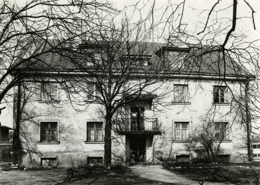 Elamu Tallinnas, tüüpprojekt, vaade Tatari tänavalt. Arhitektid Peeter Tarvas, August Volberg, Karl Tarvas