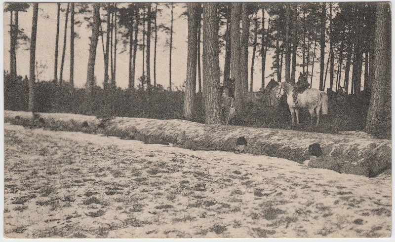Sõdurid varitsemas vaenlase patrulli