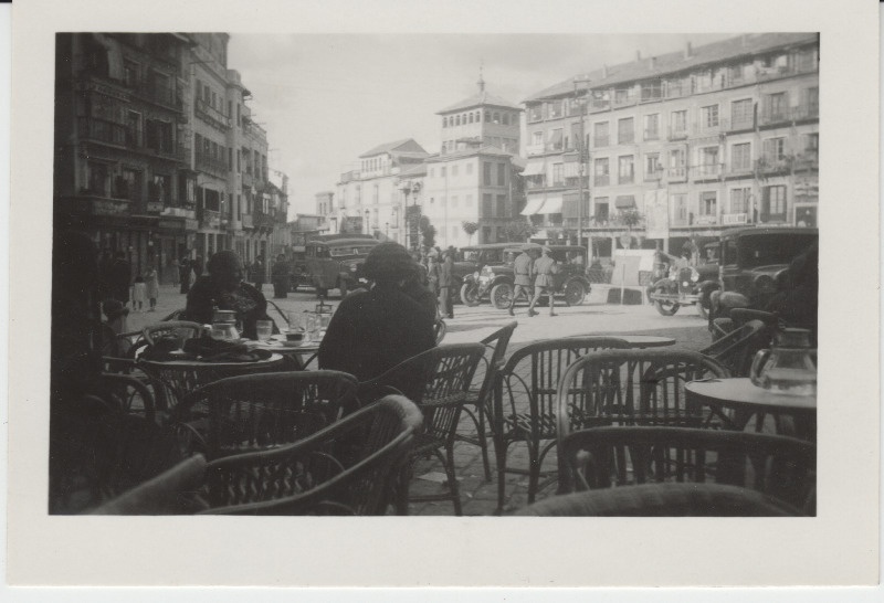 Välikohvik linnaväljakul [välismaal]