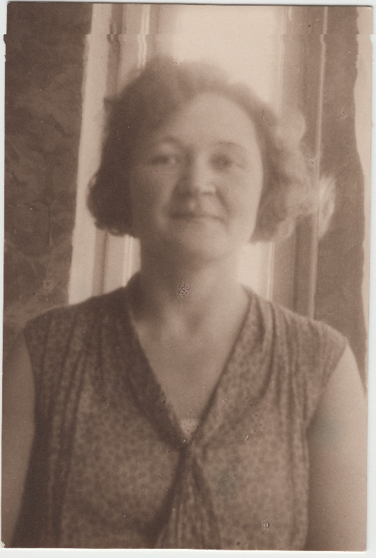 Tundmatu naine [Eduard Virgo sugulane või tuttav?]