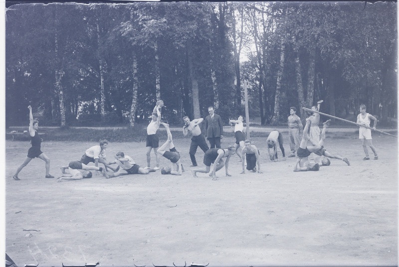 Spordiseltsi Järvapojad spordikursused Paides.