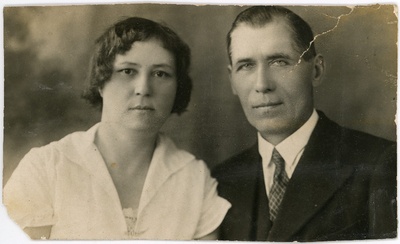 Alma Niineberg-Link ja August Link (Subi) Leningradis 1934  duplicate photo