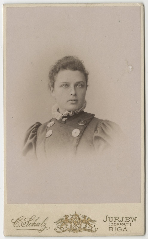 Elisabeth Kologrivov, portreefoto