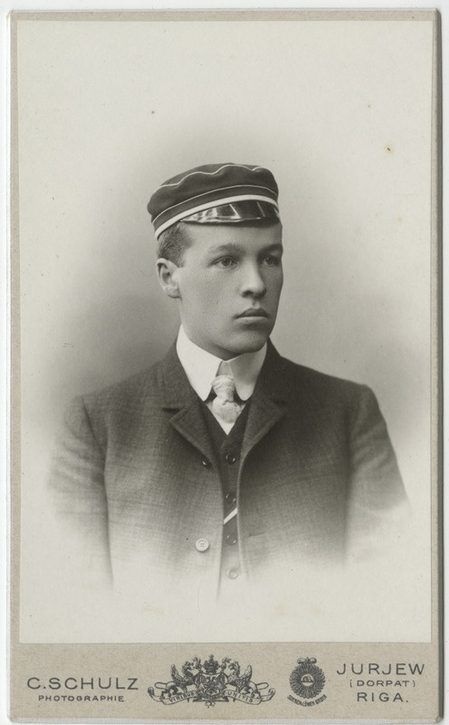 Korporatsiooni "Livonia" liige Eduard von Magnus, portreefoto