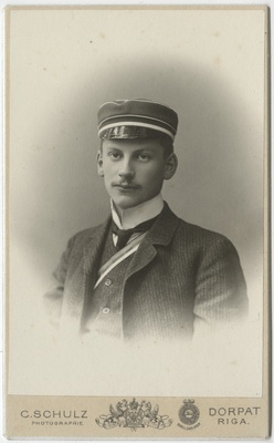 Korporatsiooni "Livonia" liige Ferdinand Otto, portreefoto  duplicate photo
