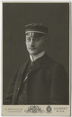 Korporatsiooni "Livonia" liige Karl von Zeddelmann, portreefoto  duplicate photo