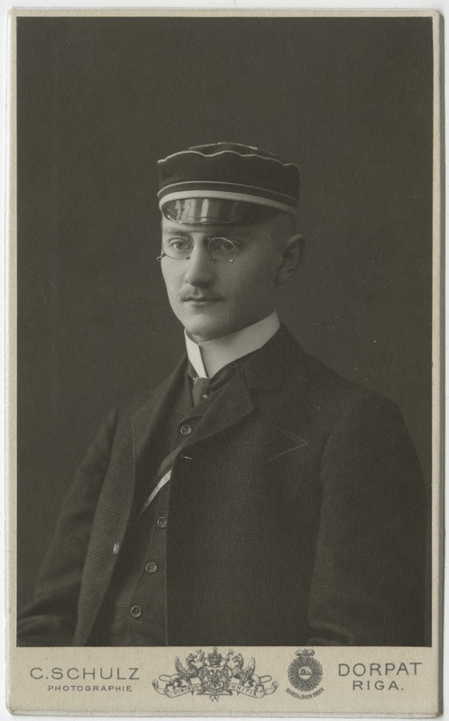 Korporatsiooni "Livonia" liige Karl von Zeddelmann, portreefoto