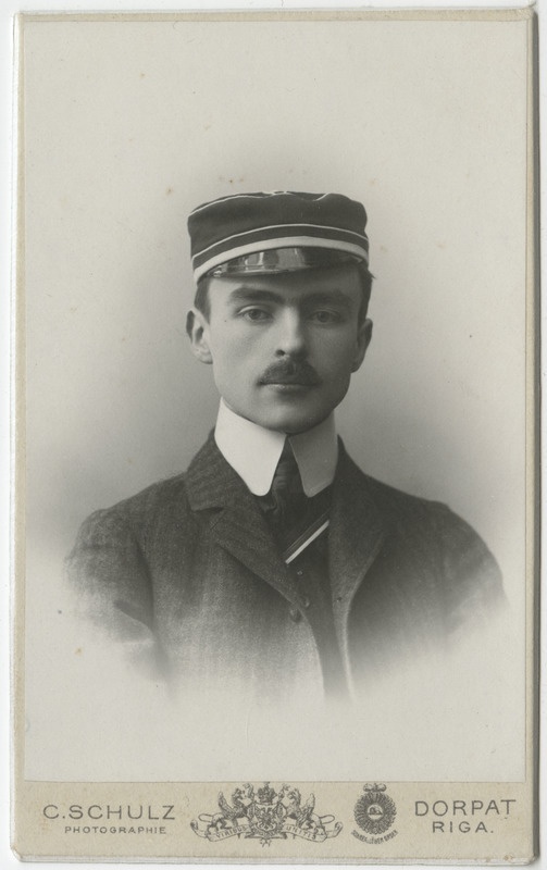 Korporatsiooni "Livonia" liige Kurt Erdmann, portreefoto