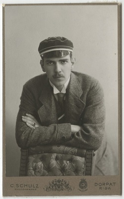 Korporatsiooni "Livonia" liige Friedrich Stackelberg, portreefoto  similar photo