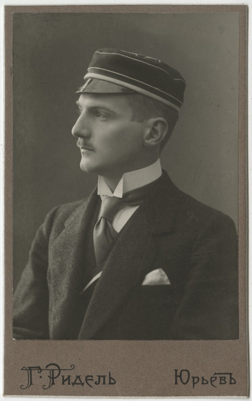 Korporatsiooni "Livonia" liige Erich von zur Mühlen, portreefoto