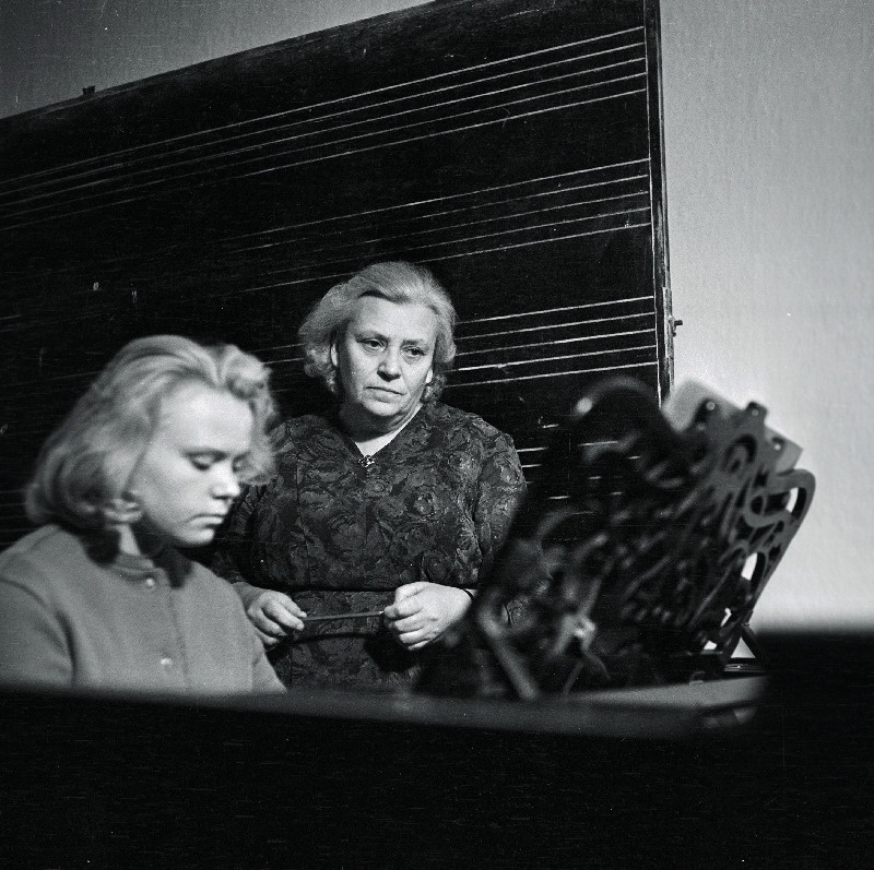 Eesti NSV naiste kongressi delegaat, Tartu Muusikakooli õpetaja Aleksandra Sarv.