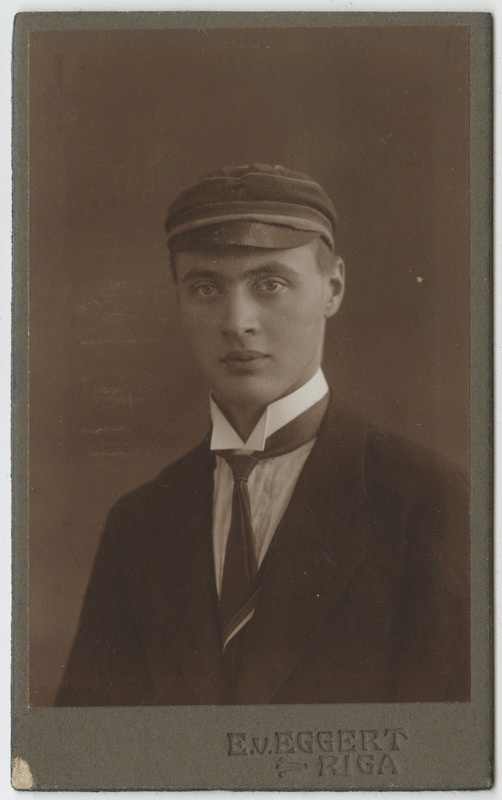 Korporatsiooni "Livonia" liige Waldemar von Webel, portreefoto